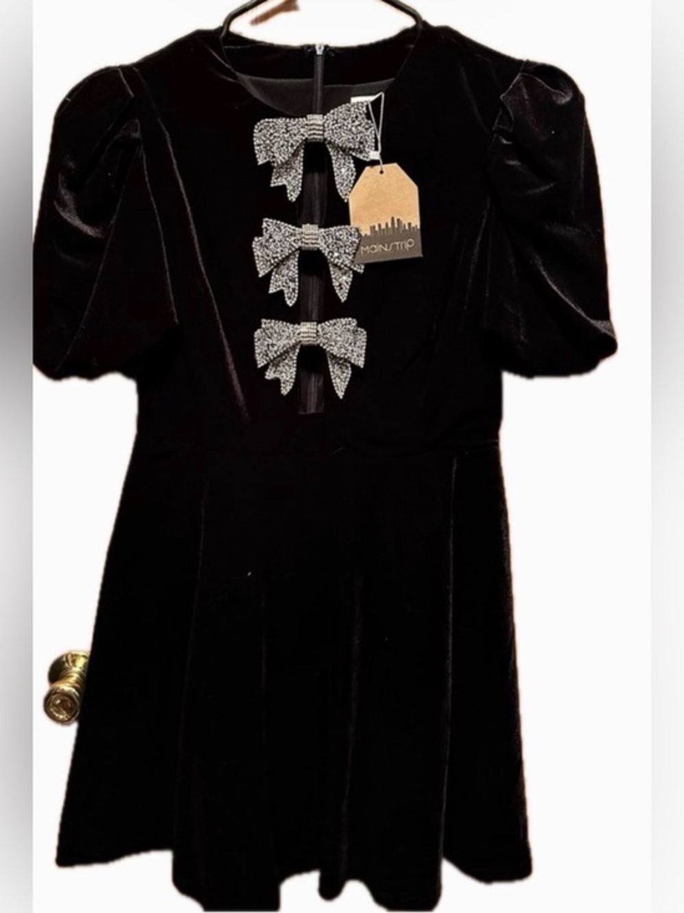 Main strip BOWS AND KISSES VELVET MINI DRESS IN BLACK Black velvet dress